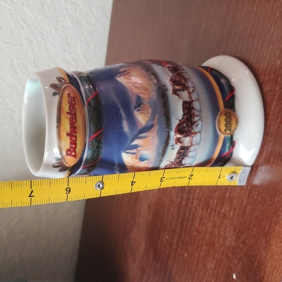 VTG 2000 Budweiser Holiday Collectible Stein “Holidays in the mountains" - Picture 9 of 10